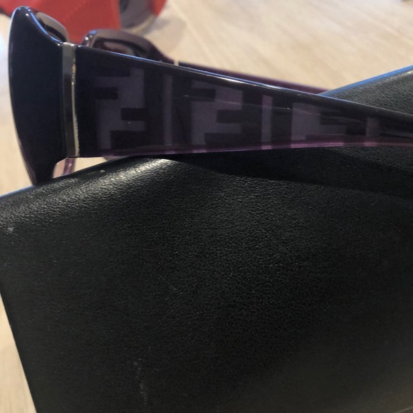 Fendi Sunglasses - Picture 2 of 16
